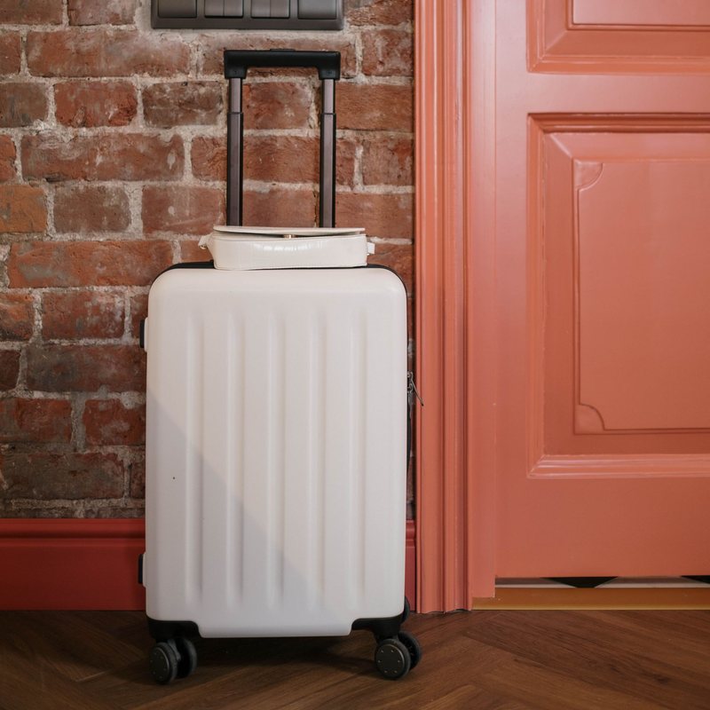 Cabin Trolley Suitcase 20"